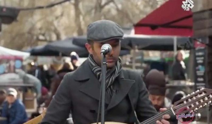 Egyptische Hamza Namira zingt « Inas Inas » van Rouicha (video)