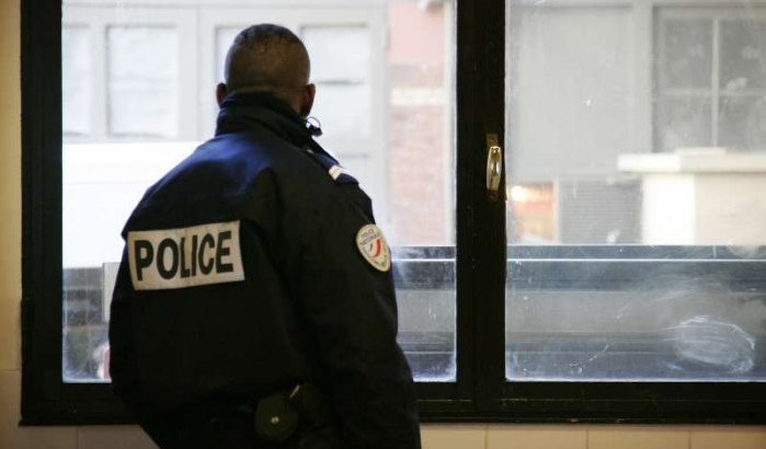 10 jaar cel voor Franse politieagent die Marokkaanse verkrachtte