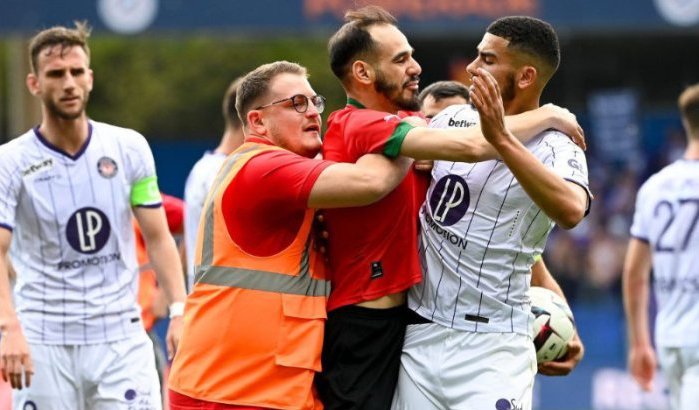 Supporter gearresteerd na omhelzen Zakaria Aboukhlal