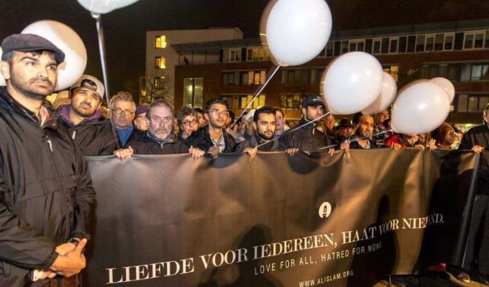 Nederlandse moslims praten over aanslagen Parijs