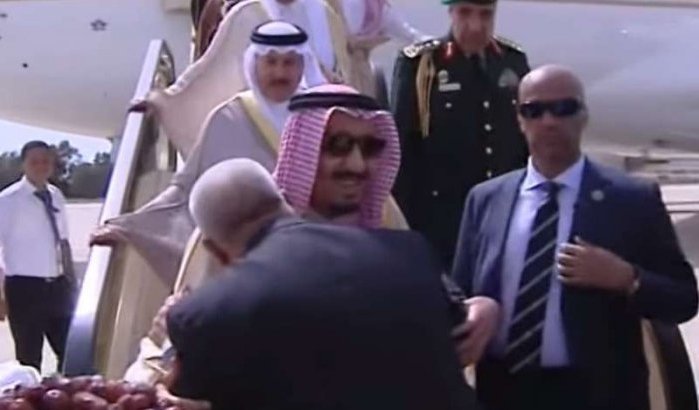 Premier Marokko in opspraak na schouderkus aan Koning Saoedi-Arabië