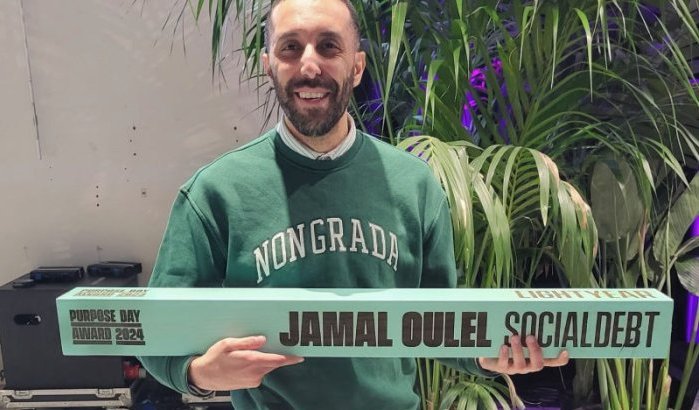 Rotterdammer Jamal koopt schulden van jongeren af