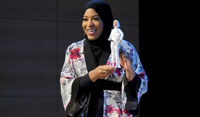 Atlete inspireert eerste Barbiepop met hoofddoek 