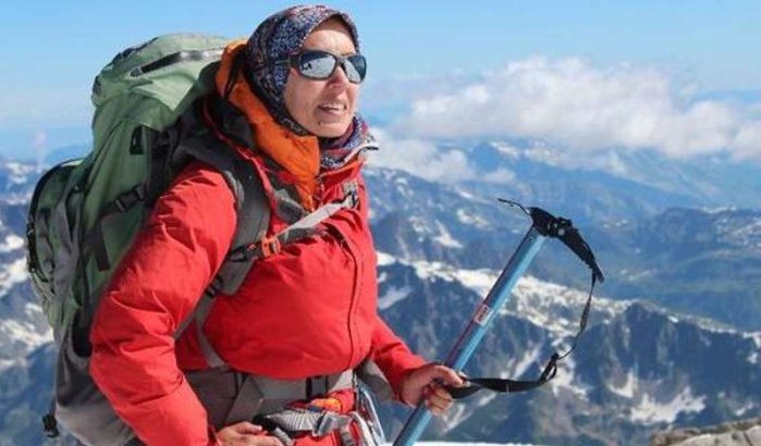Marokkaanse Bouchra Baibanou beklimt Everest