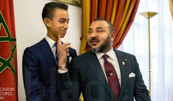 Exclusieve foto's van Koning Mohammed VI, Moulay Hassan en Moulay Rachid