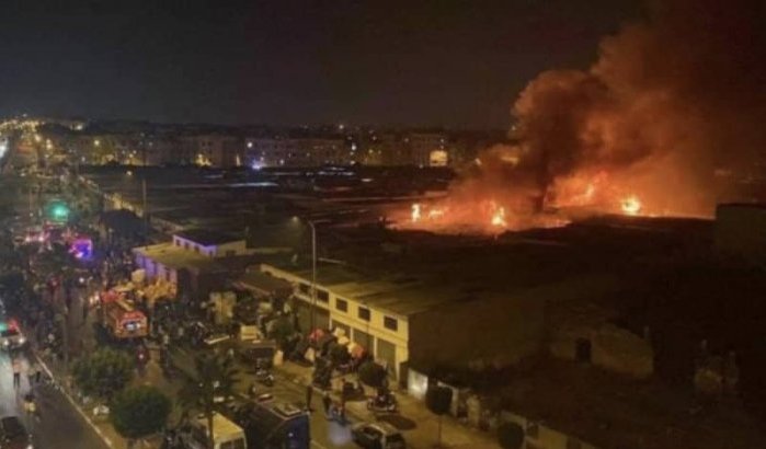 Brand verwoest twintigtal winkels in Casablanca