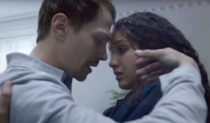 Oulaya Amamra blinkt uit in nieuwe reclame Lacoste (video)
