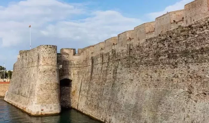 Ceuta al ruim 400 jaar Spaans volgens Observatorium
