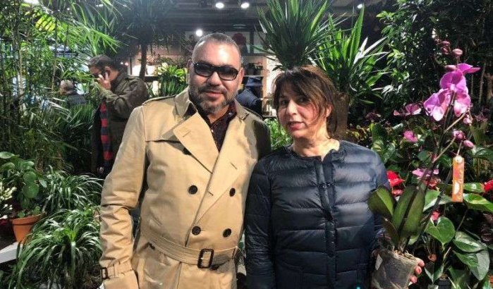 Koning Mohammed VI aan fan met haar in de war die foto wil: "Het maakt niet uit" (foto's)