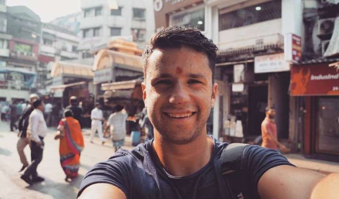 Mohsin « op wereldreis » speelt in Bollywoodfilm (video)