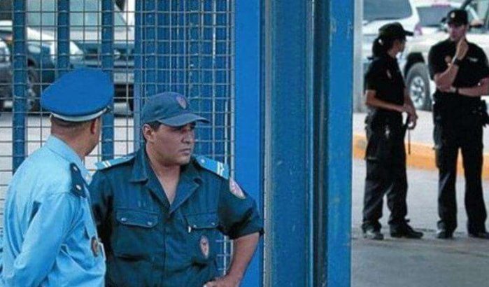 Onderzoek naar agenten voor samenwerken met criminele organisatie in Nador