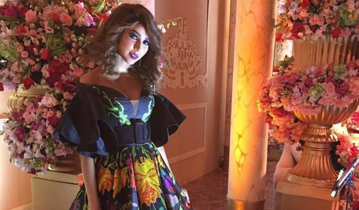 Nieuwe look voor Dounia Batma (foto's en video)