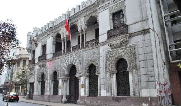 Marokkaanse ambachtslieden gaan paleis in Chili restaureren
