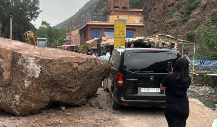 Toeristen ontsnappen aan dood bergweg in Ourika