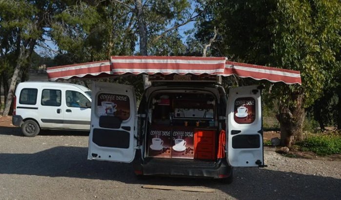Traditionele cafés in oorlog tegen koffie trucks in Marokko