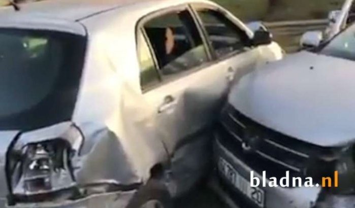 Zwaar ongeval in Salé, vrachtwagen ramt meerdere auto's (video)