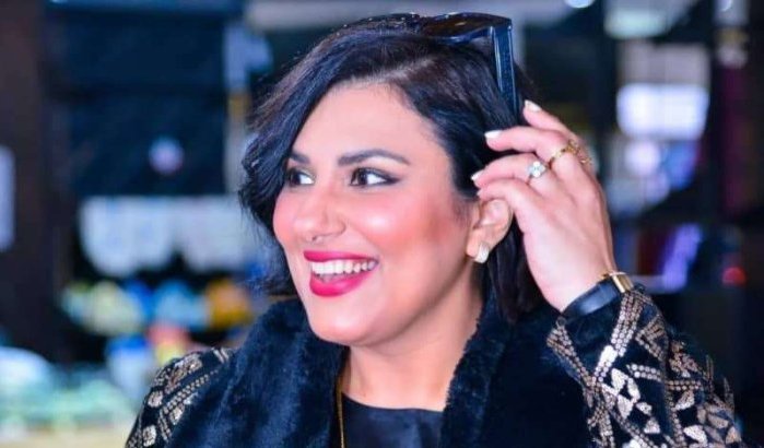 Zangeres Leila El Berrak steunt Dounia Batma