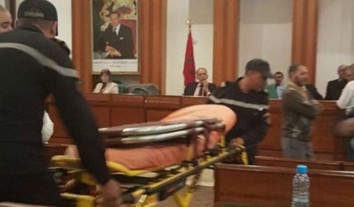 Ruzie tijdens meeting gemeenteraad Rabat, lid belandt in ziekenhuis