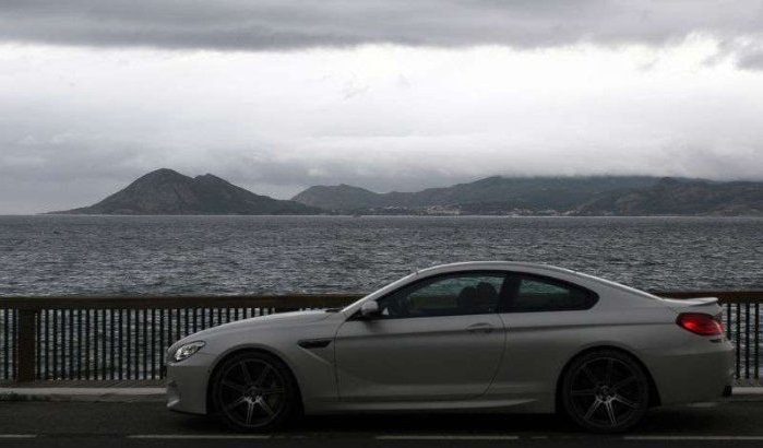 Marokko-Spanje: bende smokkelt cannabis met gestolen luxe auto's