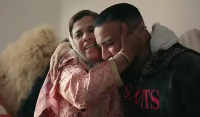 "For Khadija": French Montana brengt eerbetoon aan moeder (video)