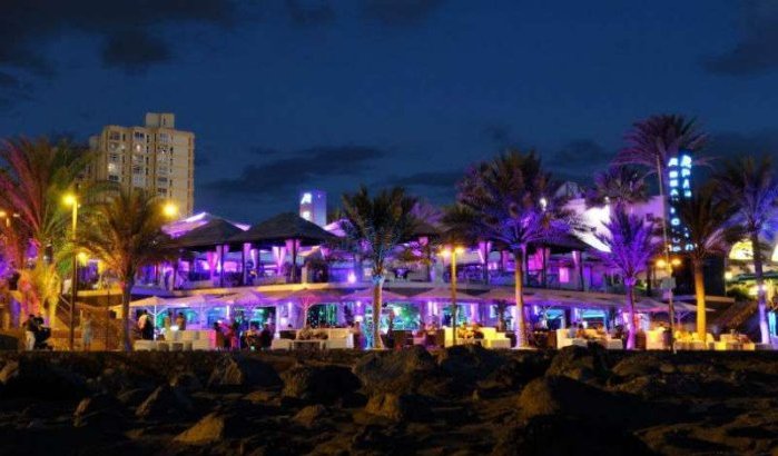 Bewoners Marina Smir woedend op “openlucht nachtclub”