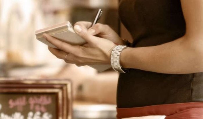 Café-meisje voor klanten ontvoerd en verkracht in Meknes