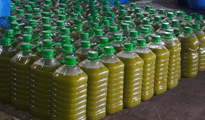 Vrachtwagen vol nep-olijfolie onderschept in Taounate