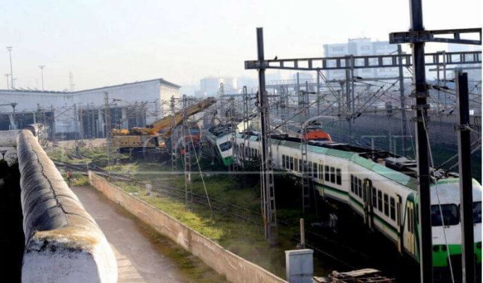 Trein ontspoord in Casablanca (video)
