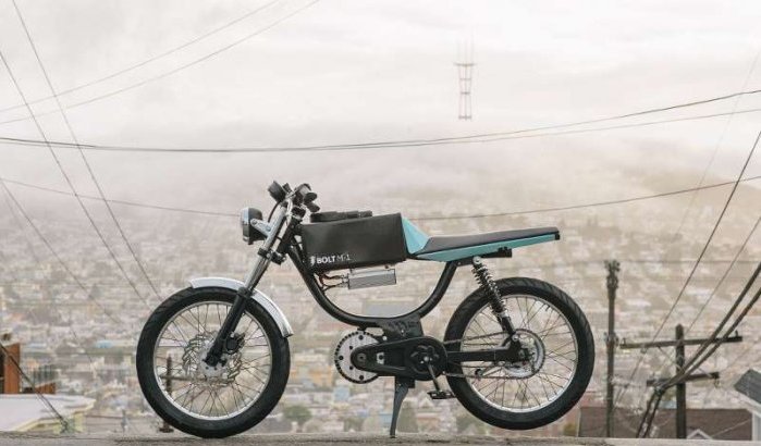 Ambtenaren Chefchaouen krijgen elektrische motorfietsen