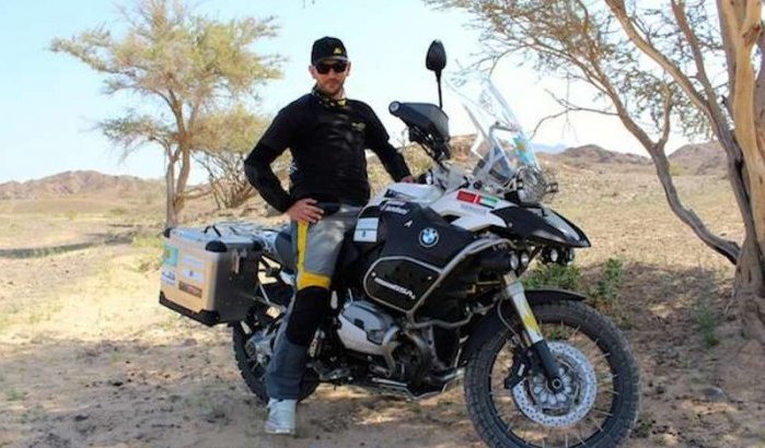 Marokkaanse motorrijder toert door Europa voor goed doel