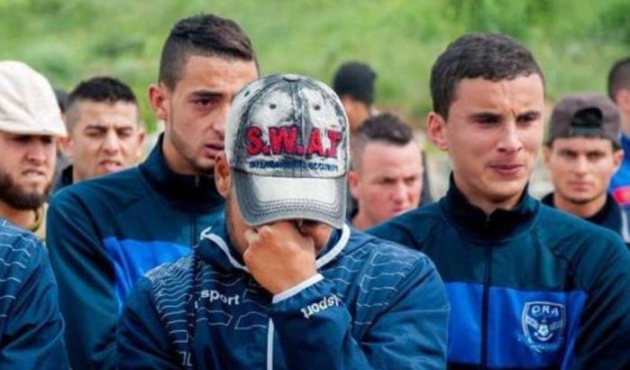 Foto's: veel emotie op begrafenis Nabil Oumghar in Al Hoceima 