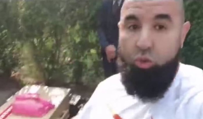 Moslim krijgt Christelijke begrafenis in Nederland (video)