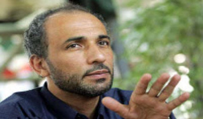 Tariq Ramadan animeert een debat over de vrouw in Casablanca