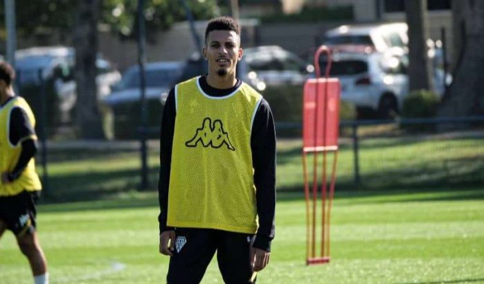 Leeds pauzeert onderhandelingen voor Azeddine Ounahi