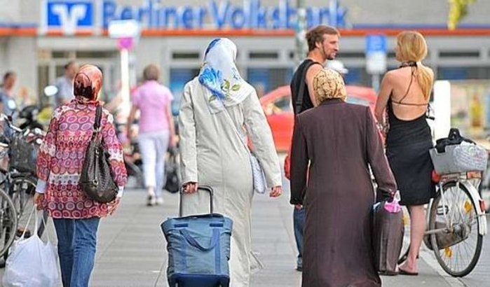 Hoeveel Marokkanen vertrokken dit jaar naar het buitenland?