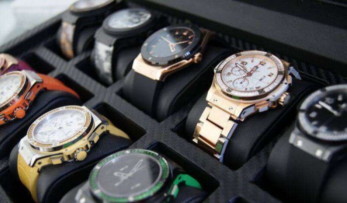 Marokko: 385.000 dirham aan luxe horloges onderschept bij grens Sebta