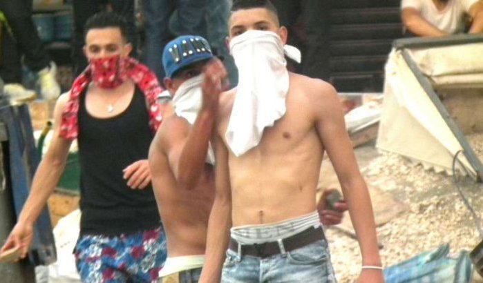 Al Hoceima omsingeld door ordediensten (video)