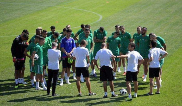 Marokkaans elftal in Moskou aangekomen voor wedstrijd tegen Portugal