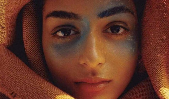 Marokkaanse topmodel Nora Attal poseert met familie voor Vogue (foto's)
