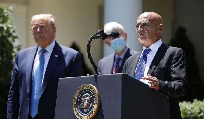 Donald Trump vertrouwt ontwikkeling coronavaccin aan Marokkaan