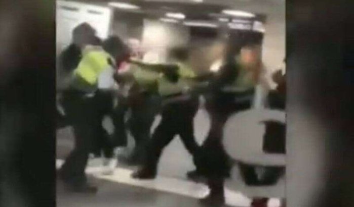 Spanje: Marokkaan door tiental veiligheidsagenten mishandeld (video)