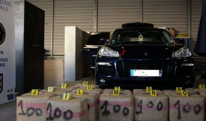 Frankrijk onderschept Porsche Cayenne met 770 kg drugs uit Marokko