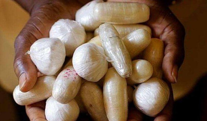 Buitenlands koppel met 2 kilo cocaïne in maag gearresteerd in Casablanca
