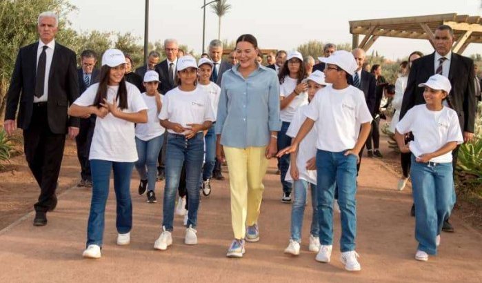 Prinses Lalla Hasnaa opent olijfgaard park in Marrakech