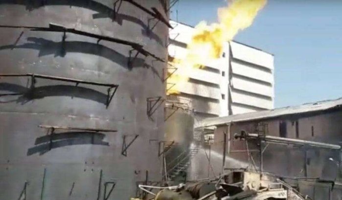Veel schade door brand in fabriek in Kenitra (video)