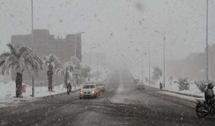 Beelden van Zagora, Ouarzazate en Taroudant onder laag sneeuw