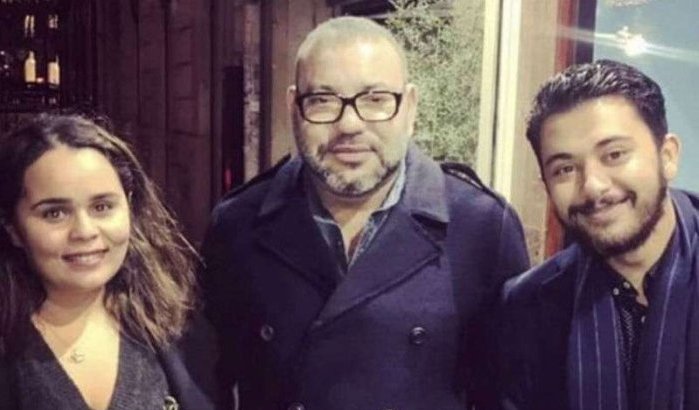Koning Mohammed VI ontmoet Marokkaans koppel in Parijs (foto)