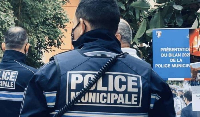 Twee baby's achtergelaten bij moskee in Frankrijk