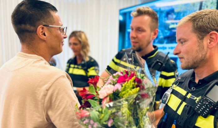 Helden! Agenten redden Rotterdamse Samih in zwartste uur na hartaanval vader
