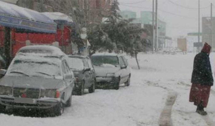 Weerwaarschuwing in Marokko: zware regenval, sterke windstoten en sneeuw